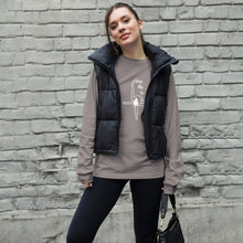 Load image into Gallery viewer, YMI Long Sleeve Tee